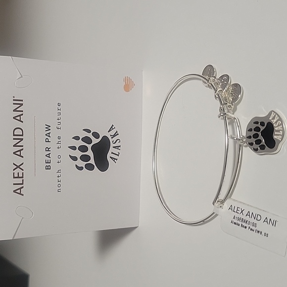 NWT Alex and Ani Silver Alaska Bear Paw Bracelet - Picture 5 of 11